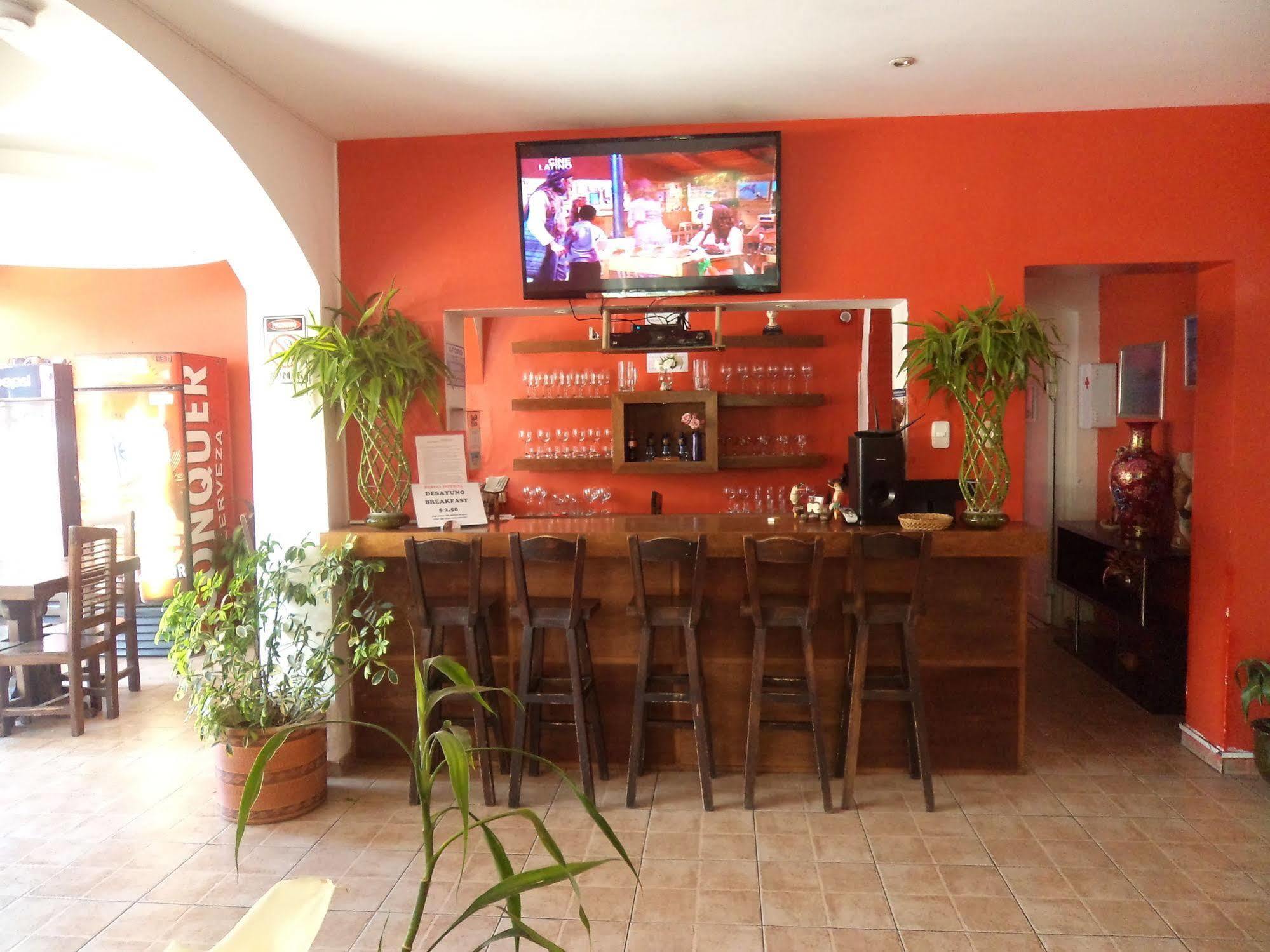 Hostal Imperial Quito Bagian luar foto