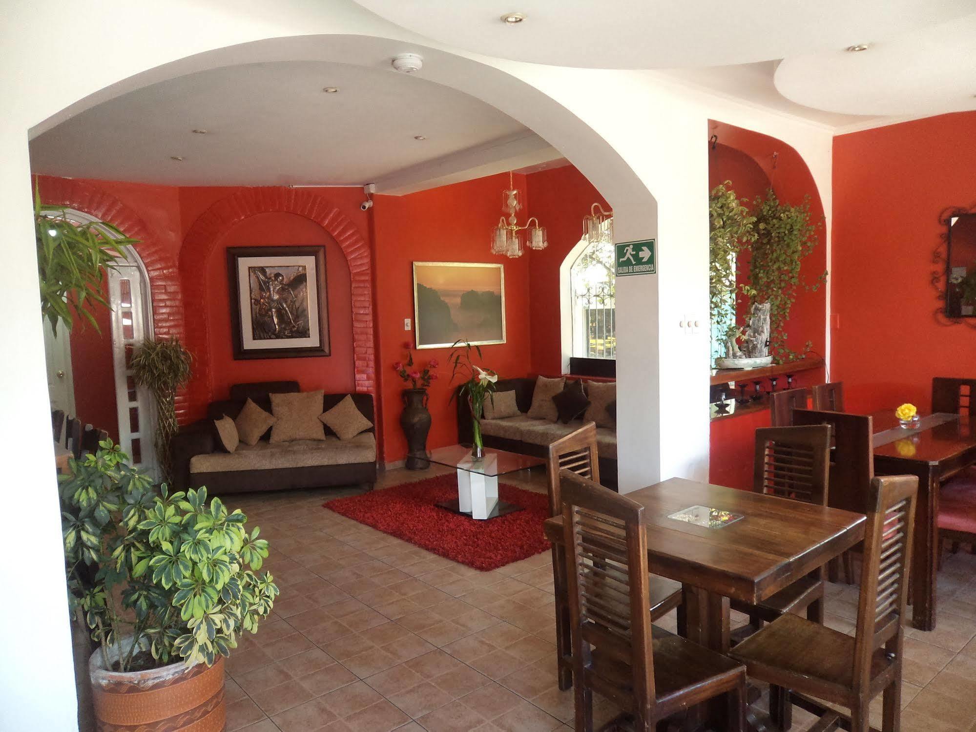 Hostal Imperial Quito Bagian luar foto