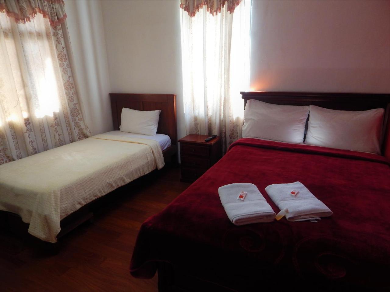 Hostal Imperial Quito Bagian luar foto