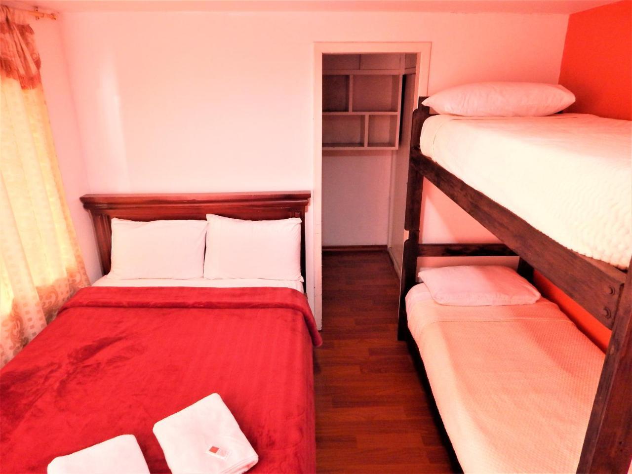 Hostal Imperial Quito Bagian luar foto
