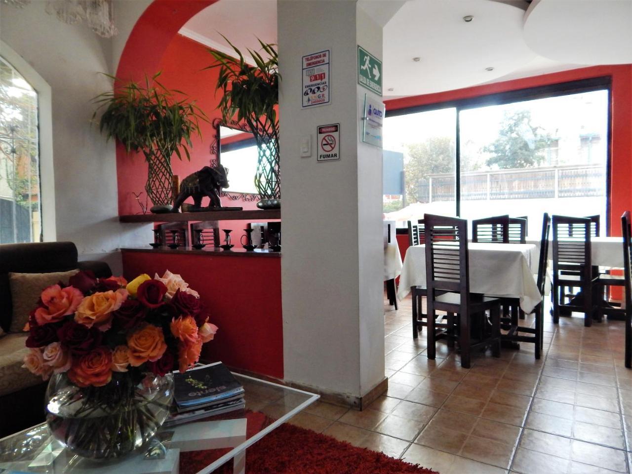 Hostal Imperial Quito Bagian luar foto